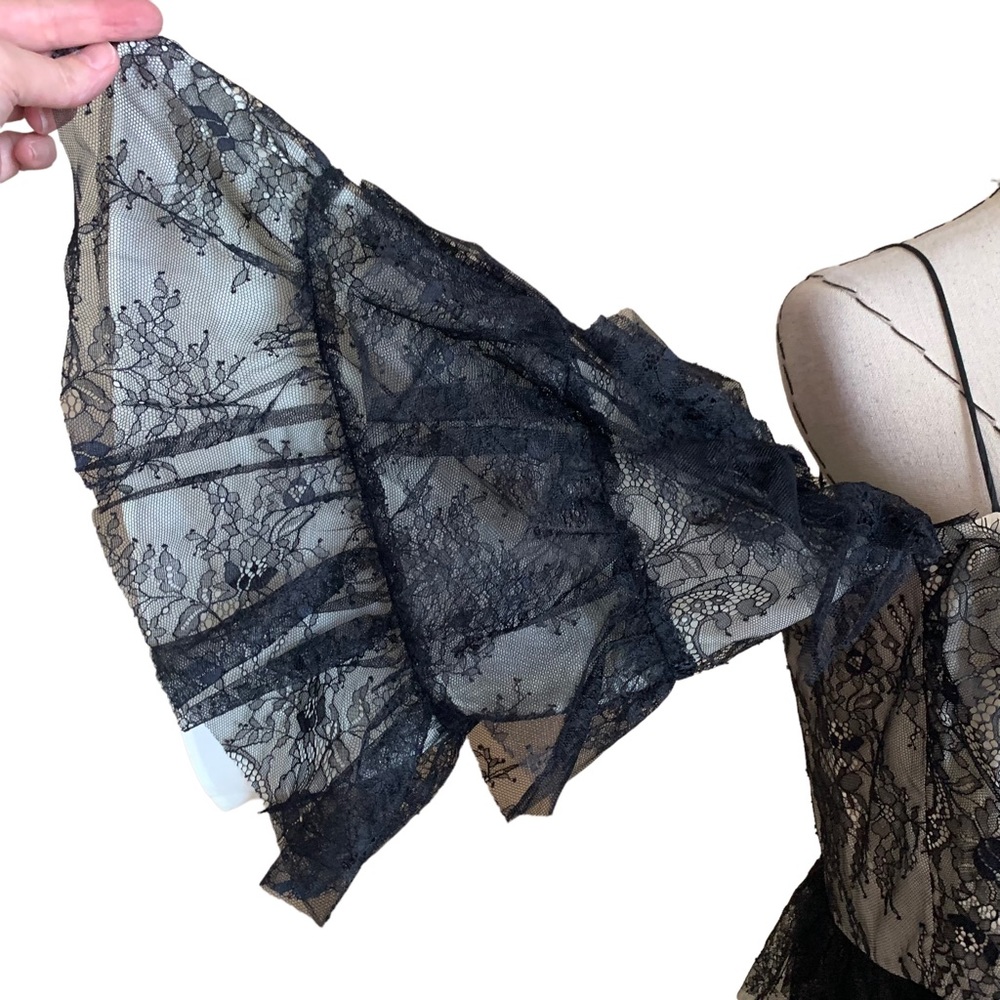 Lovely Alexa Chung Black Lace Tiered Off Shoulder Dress US 12 Party Wedding - Picture 3 of 10